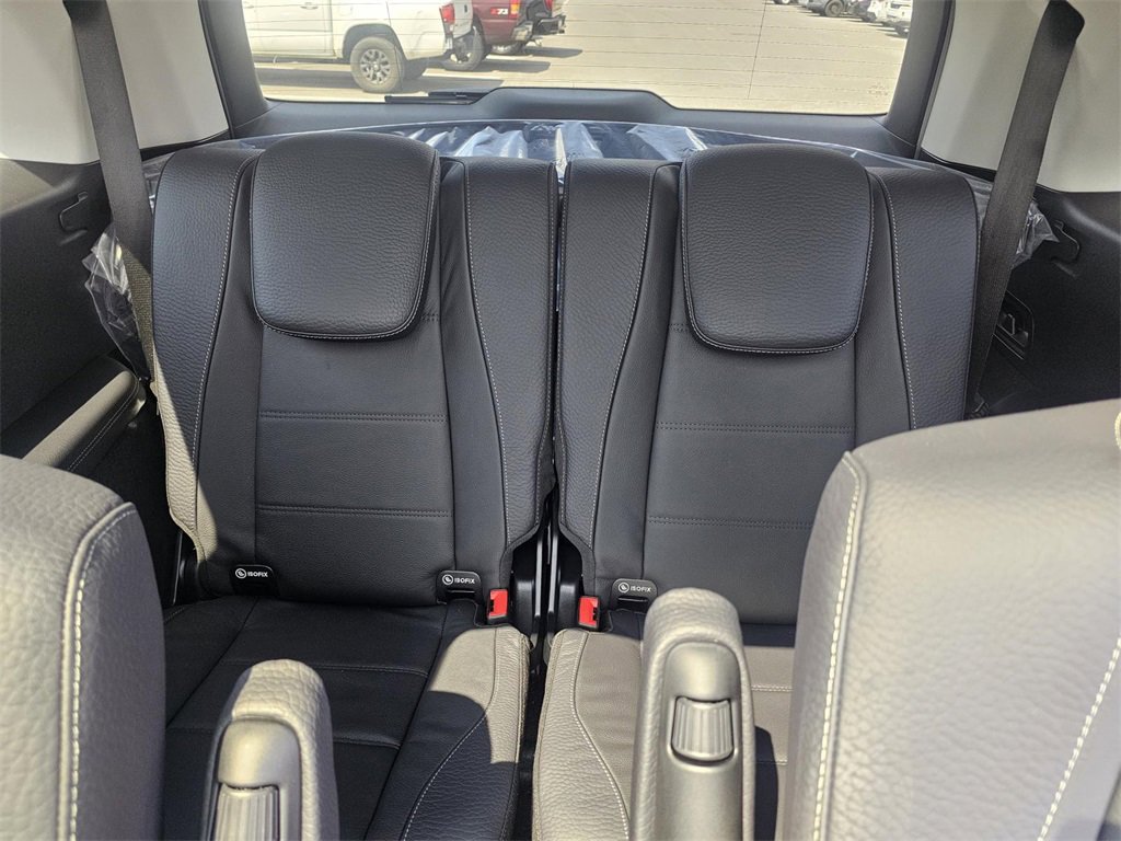 New 2026 Mercedes-Benz GLS 450 4MATIC image 29