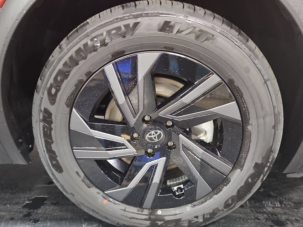 New 2026 Toyota C-HR AWD/4WD image 15