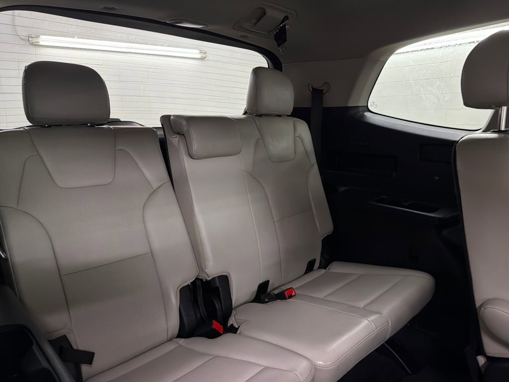 Used 2021 Kia Telluride S image 28