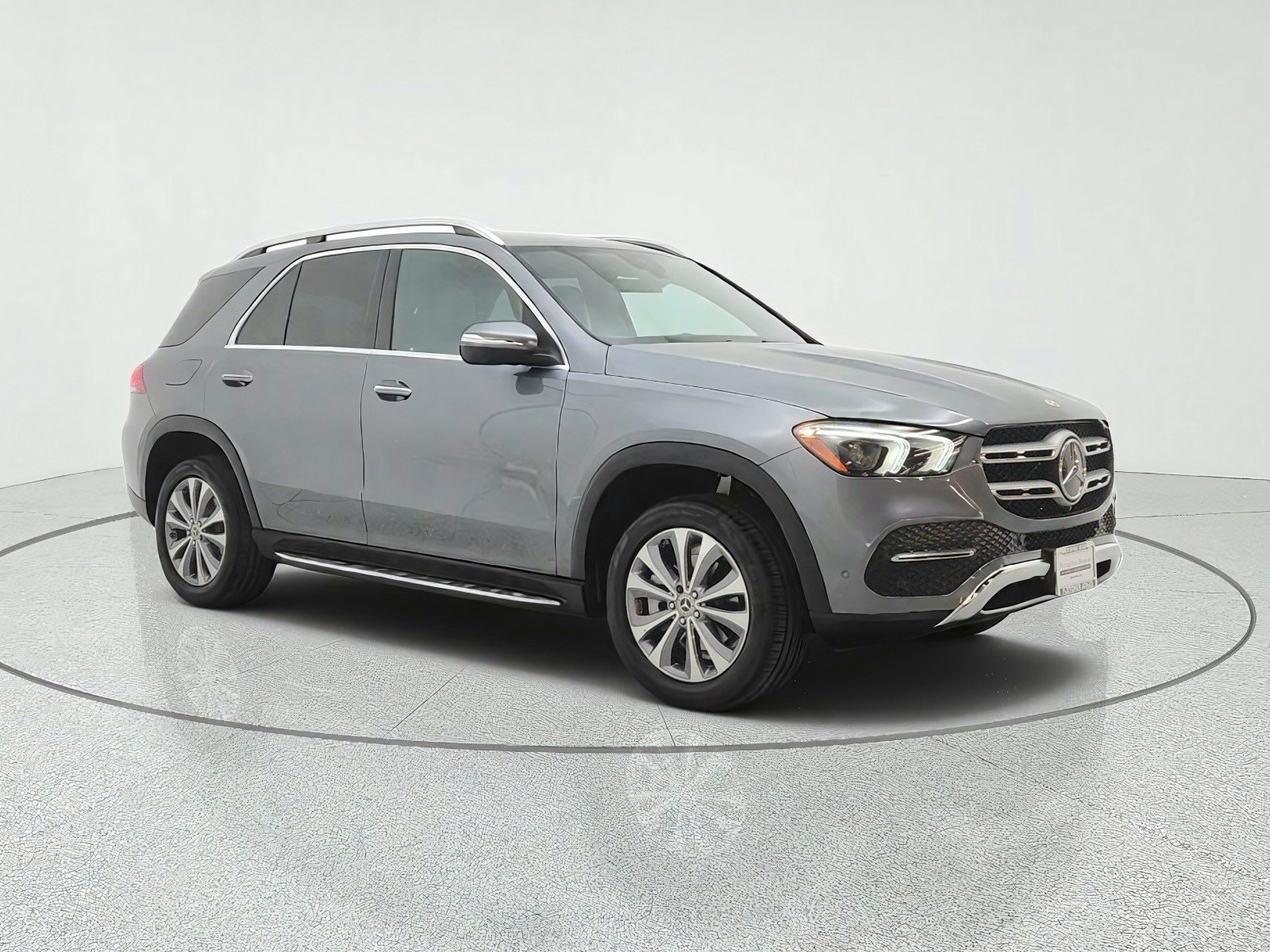 Used 2022 Mercedes-Benz GLE 350 image 3