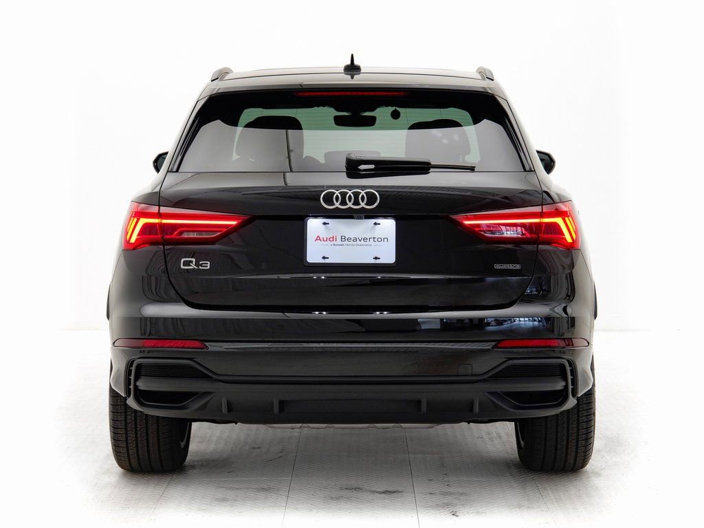 Used 2025 Audi Q3 2.0T Premium w/ Black Optic Sport Package AWD/4WD image 30