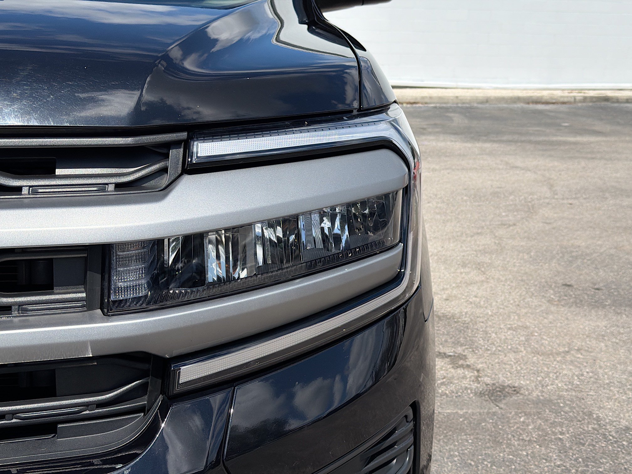 Used 2024 Ford Expedition XLT AWD/4WD image 9