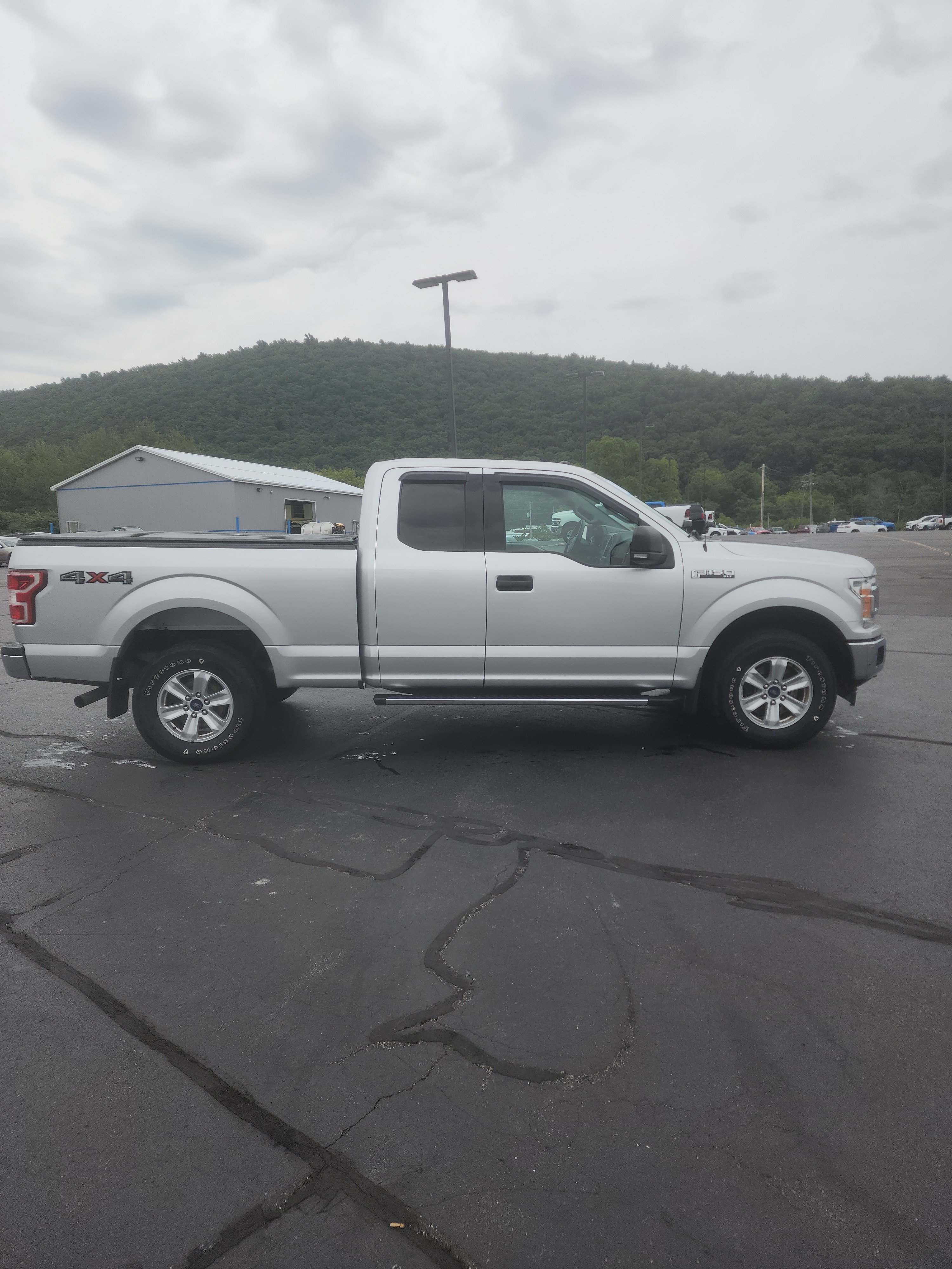 Used 2018 Ford F150 XLT w/ Equipment Group 301A Mid AWD/4WD image 7