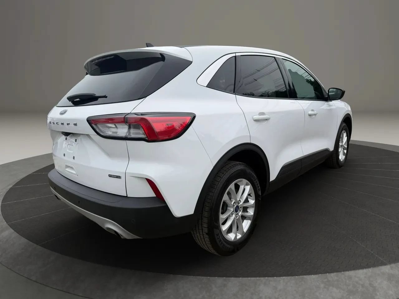 Used 2022 Ford Escape SE AWD/4WD image 5