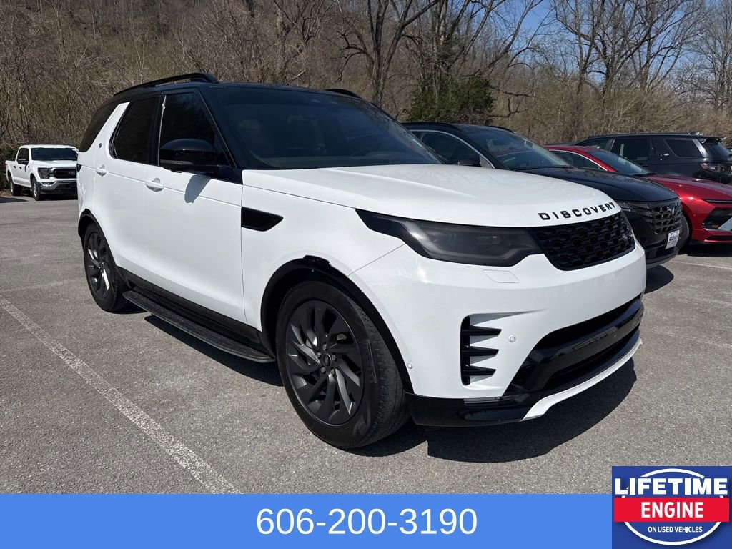 Used 2023 Land Rover Discovery S R-Dynamic image 3