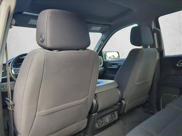 Used 2023 Chevrolet Silverado 1500 LT image 19