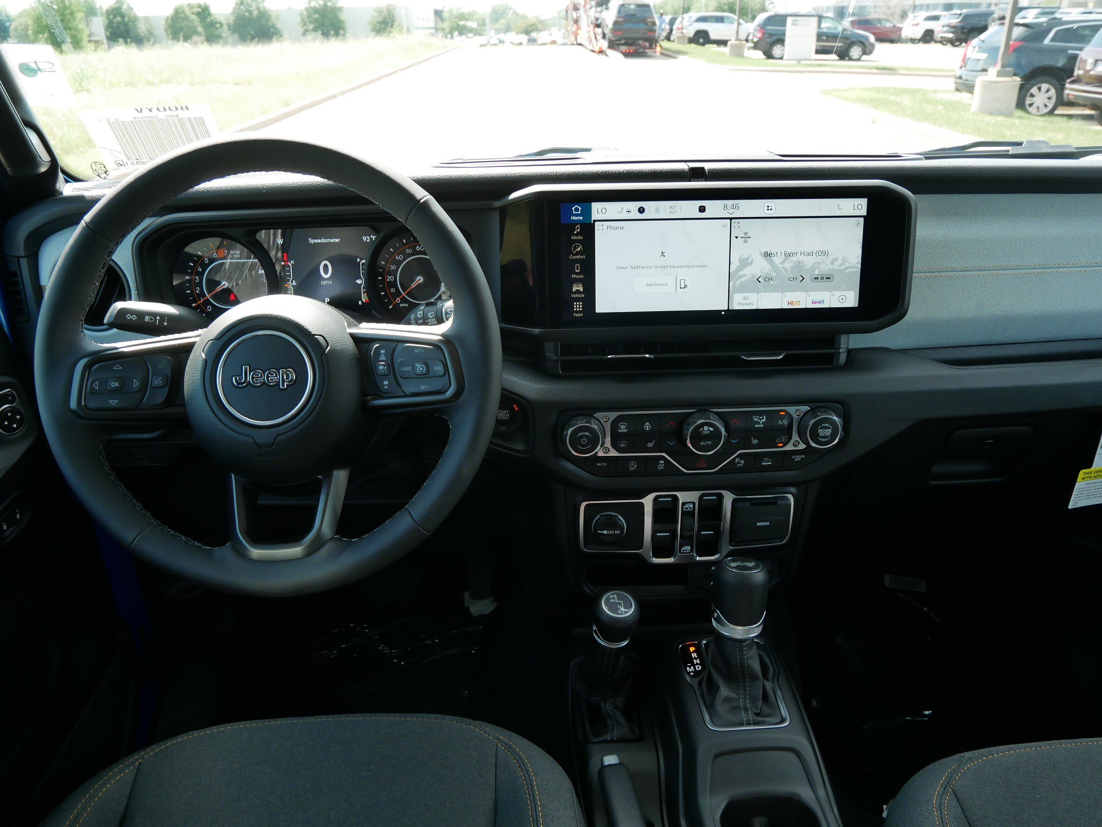 New 2025 Jeep Wrangler Sport S image 10