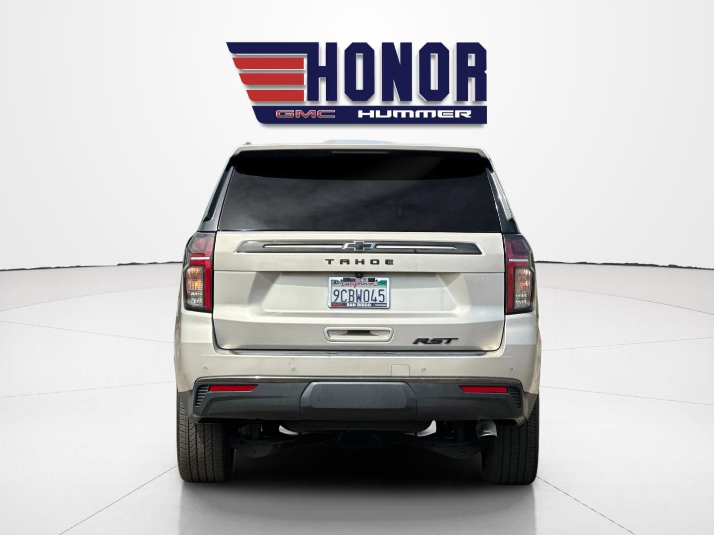 Used 2022 Chevrolet Tahoe RST w/ Luxury Package AWD/4WD image 5