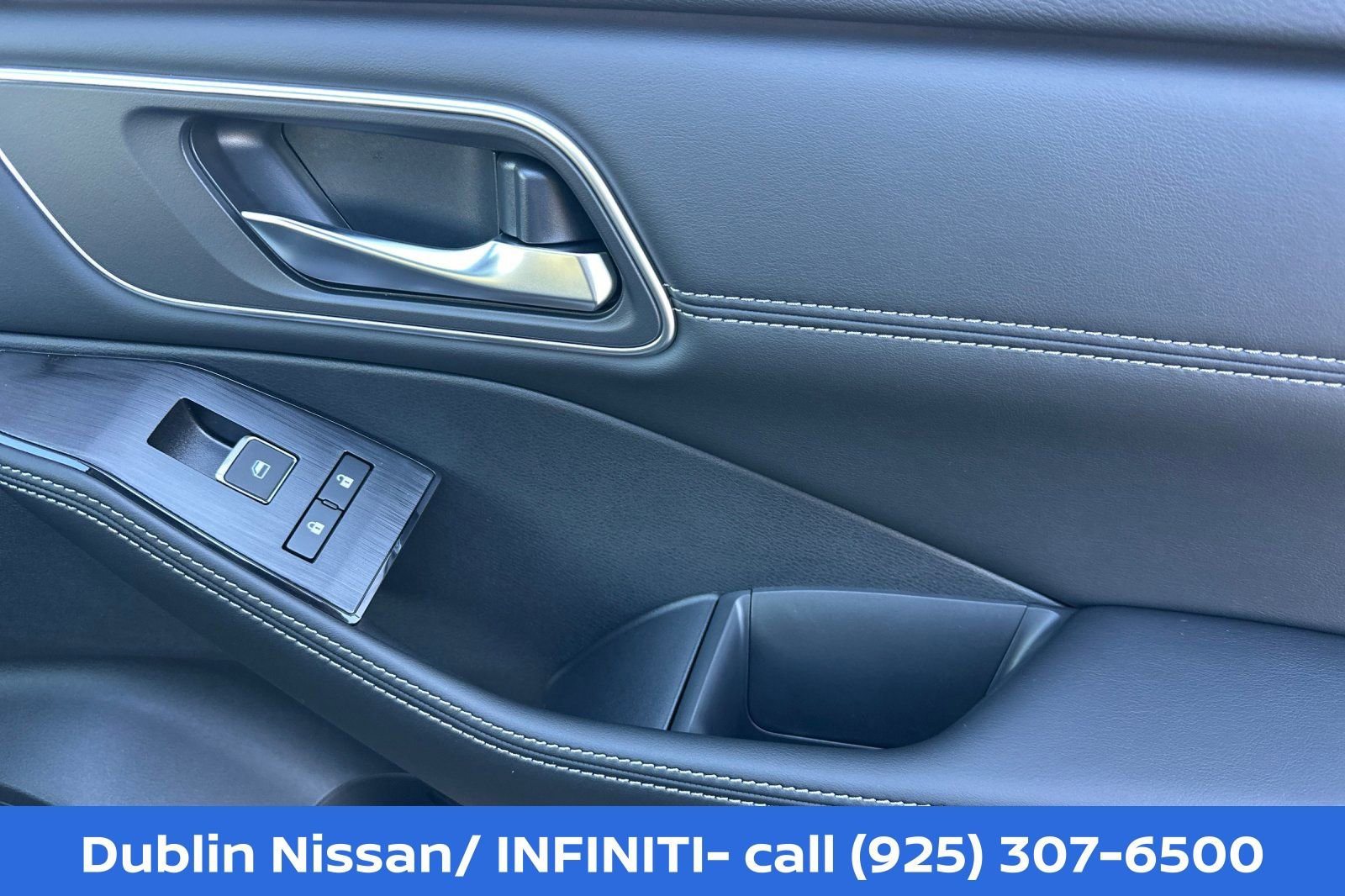 New 2026 Nissan Rogue Platinum w/ Tech Package AWD/4WD image 21