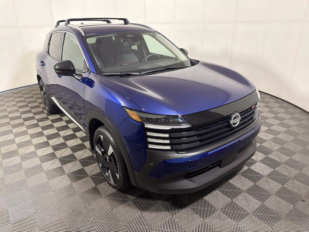 Used 2026 Nissan Kicks SR w/ Cold Weather Package