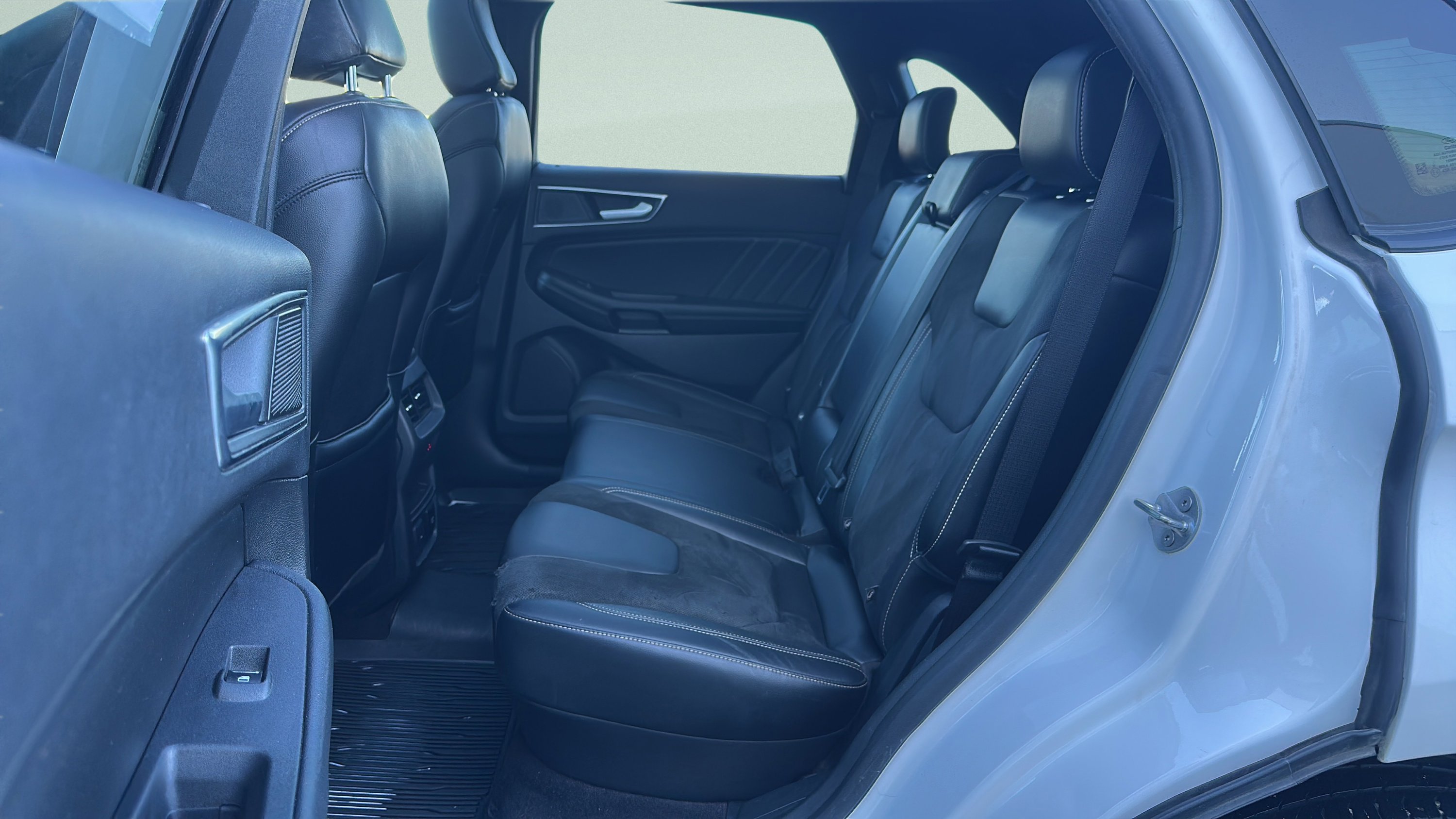 Used 2020 Ford Edge ST w/ Equipment Group 401A image 27