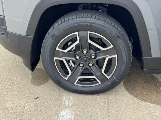 New 2026 Jeep Cherokee Laredo AWD/4WD image 35