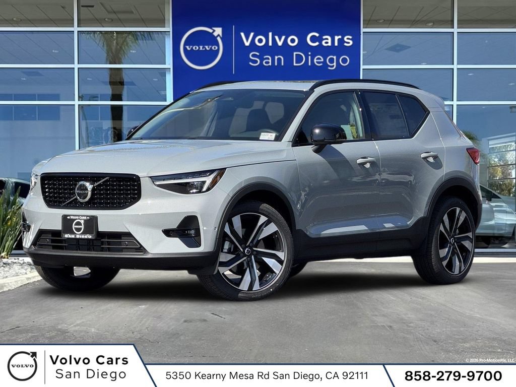 New 2026 Volvo XC40 B5 Ultra w/ Protection Package Premier AWD/4WD image 1