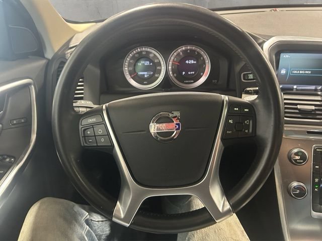 Used 2013 Volvo XC60 3.2 AWD/4WD image 9
