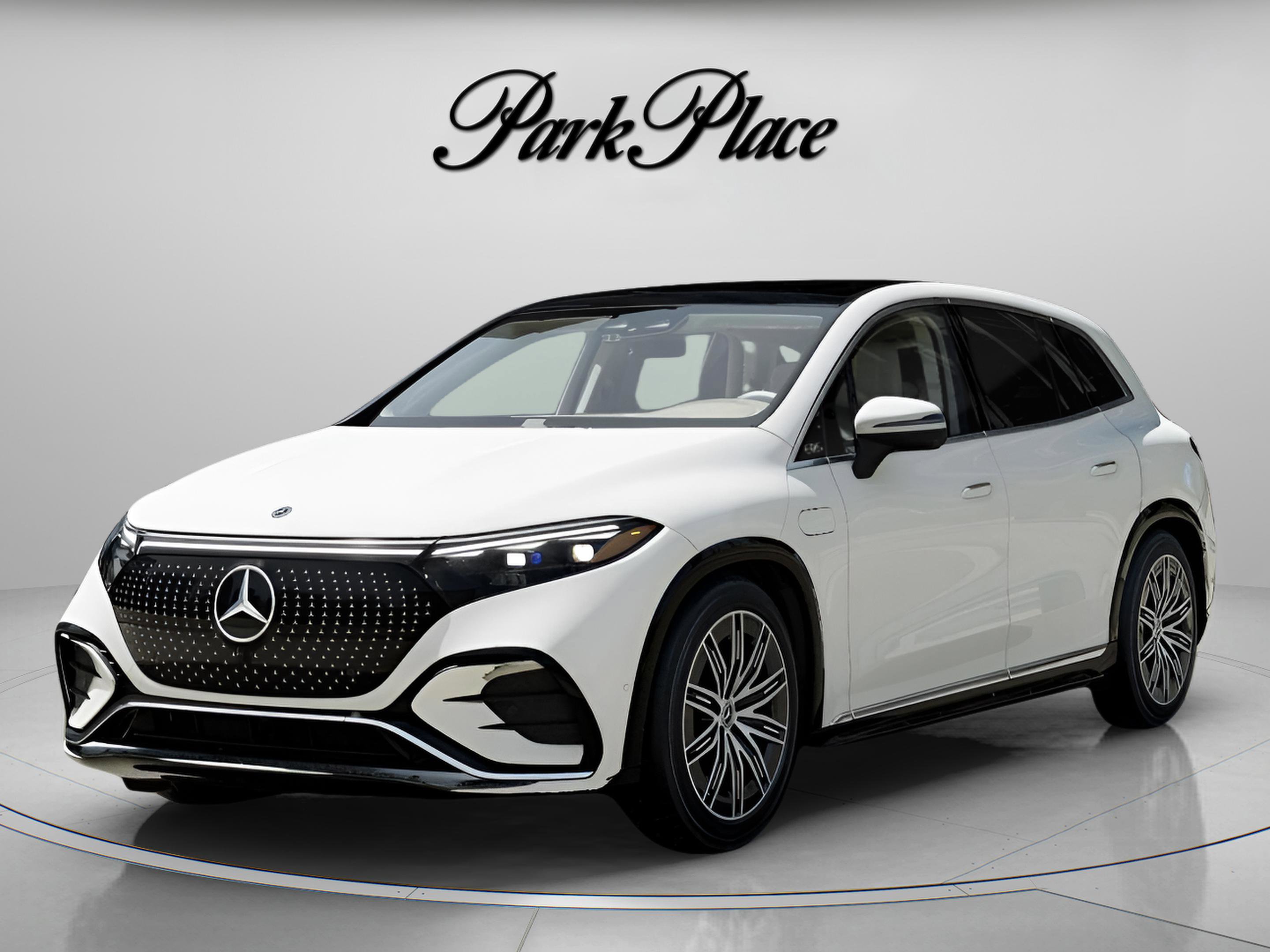 Used 2023 Mercedes-Benz EQS 580 4MATIC SUV image 39