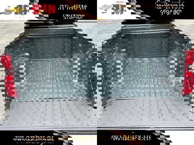 New 2026 Chevrolet Silverado 1500 LT image 17