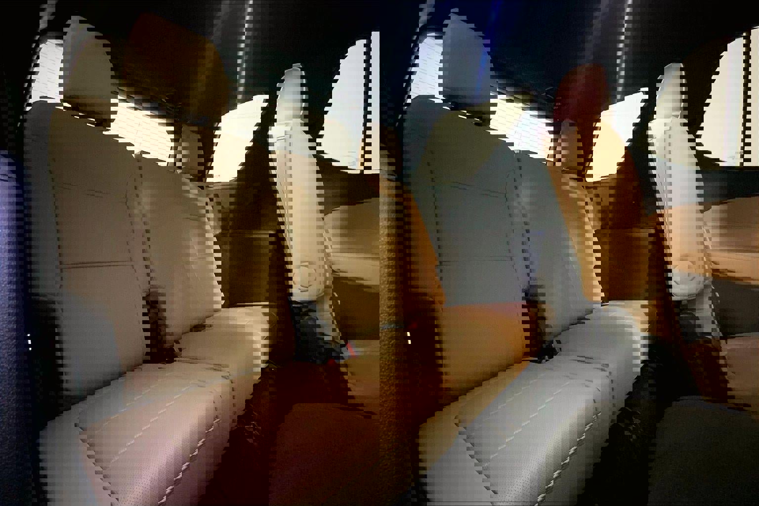 Used 2023 Chevrolet Traverse Premier image 24