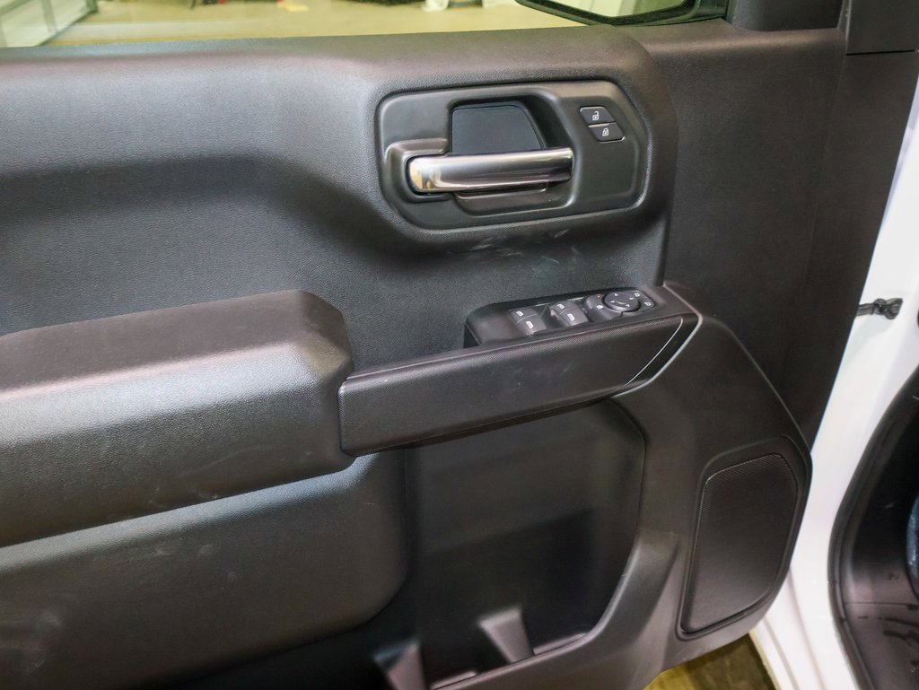 New 2026 GMC Sierra 1500 Pro w/ Convenience Package image 8