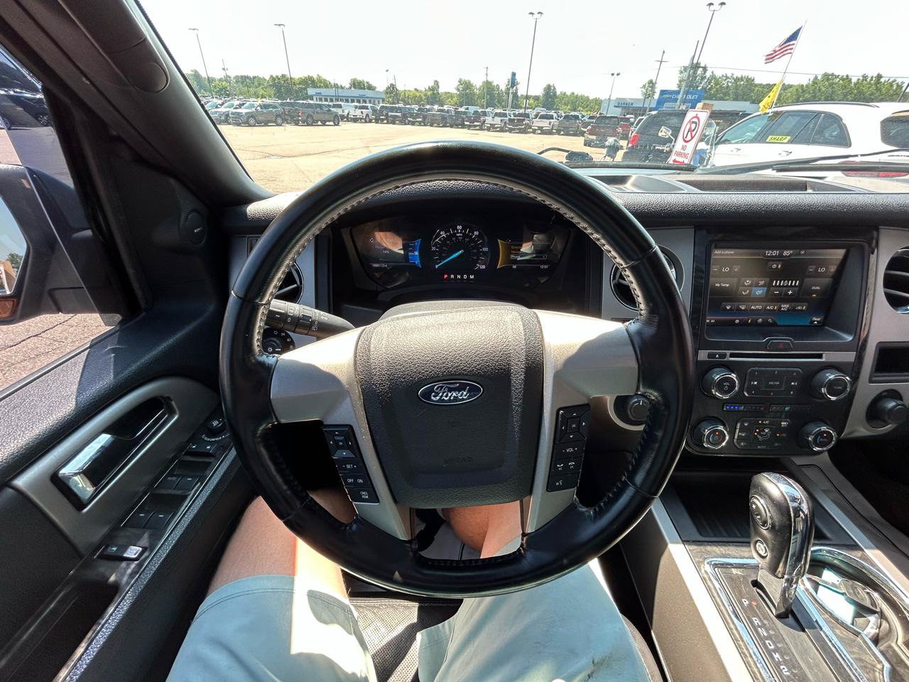 Used 2015 Ford Expedition EL Limited w/ Equipment Group 301A AWD/4WD image 33