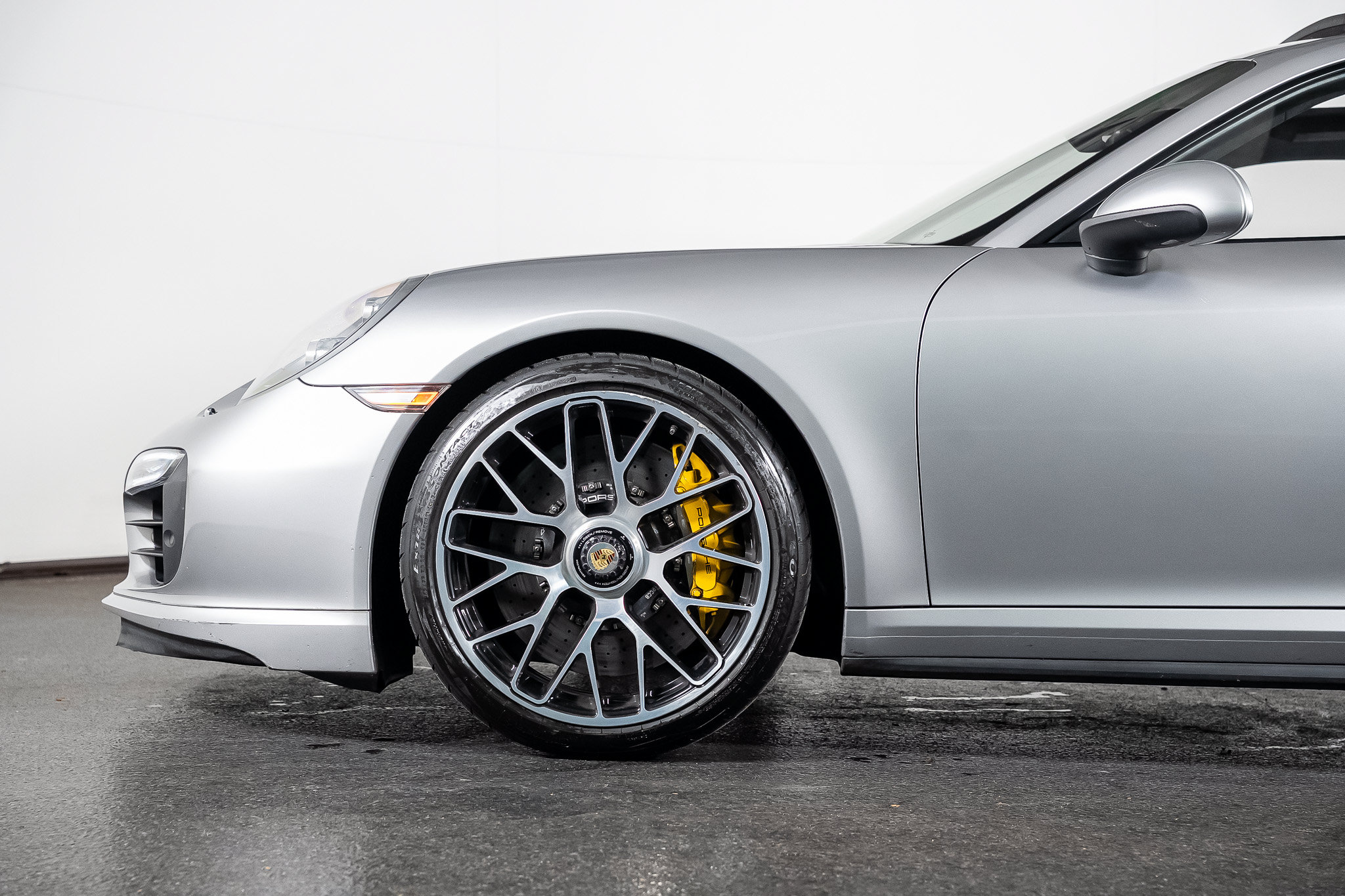 Used 2014 Porsche 911 Turbo S AWD/4WD image 14