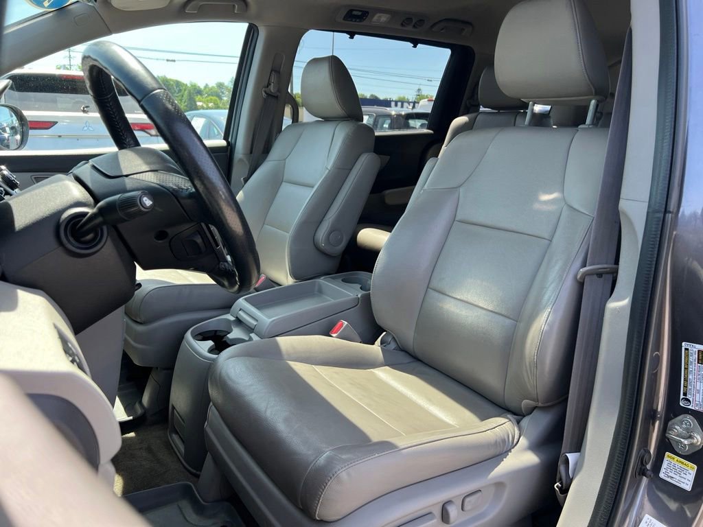 Used 2015 Honda Odyssey EX-L image 18