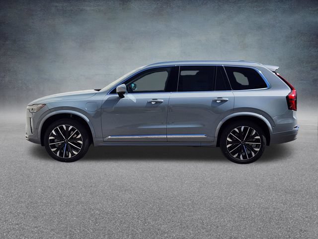 New 2026 Volvo XC90 T8 Plus w/ Protection Package AWD/4WD image 4
