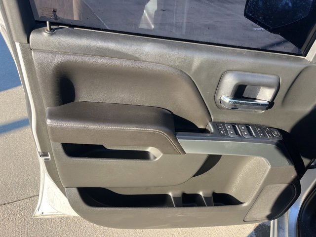 Used 2018 Chevrolet Silverado 1500 LT w/ Texas Edition image 13