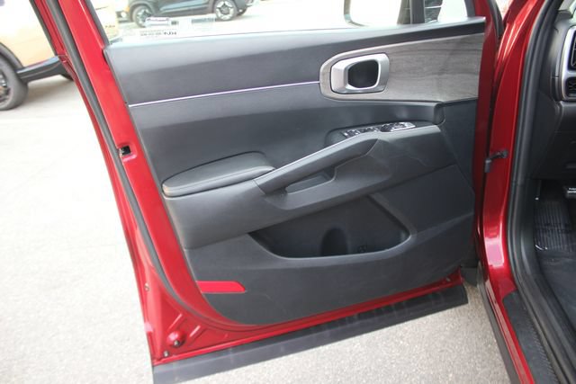 Used 2022 Kia Sorento S AWD/4WD image 21