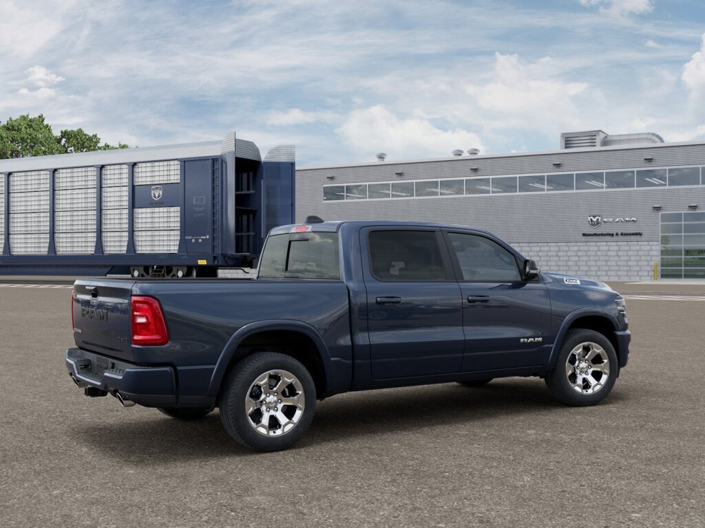 New 2026 RAM 1500 Big Horn AWD/4WD image 4