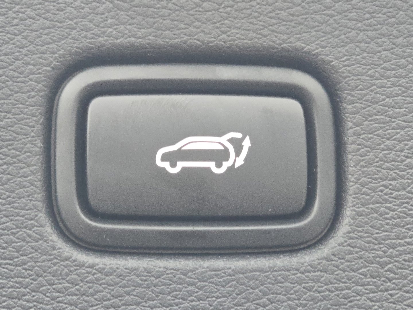 New 2026 Kia Sportage EX FWD image 18