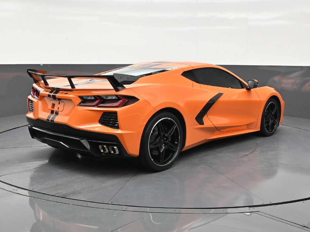 Used 2022 Chevrolet Corvette Stingray Coupe w/ 1LT RWD image 5