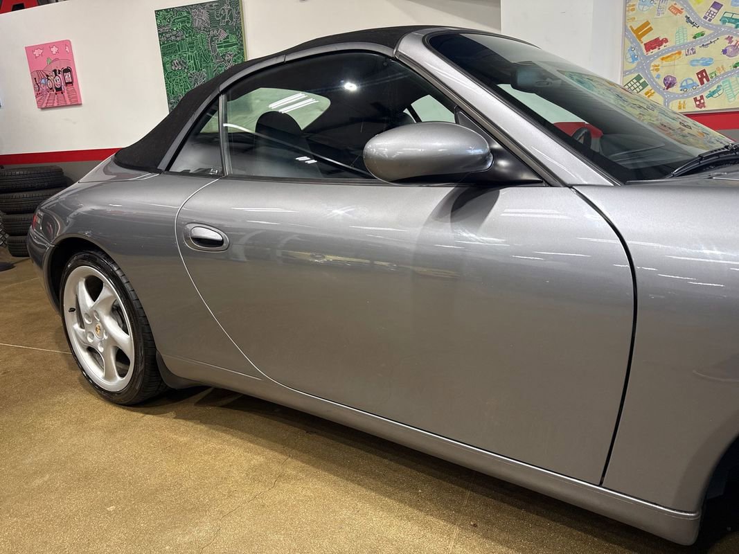 Used 2001 Porsche 911 Carrera 4 AWD/4WD image 51
