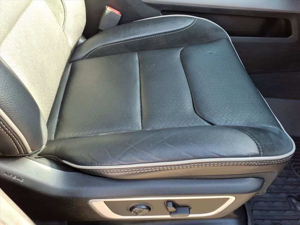 Used 2020 RAM 1500 Laramie image 15