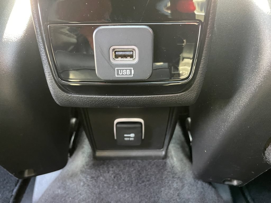 Used 2022 Jeep Compass High Altitude AWD/4WD image 34