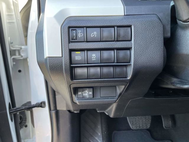 Used 2024 Toyota Tacoma TRD Off-Road image 21