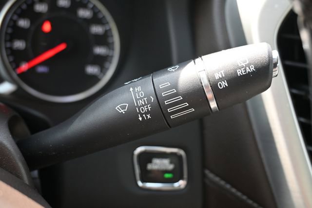 Used 2020 GMC Acadia SLT FWD image 37