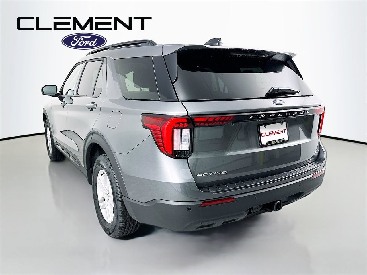 New 2026 Ford Explorer Active AWD/4WD image 8