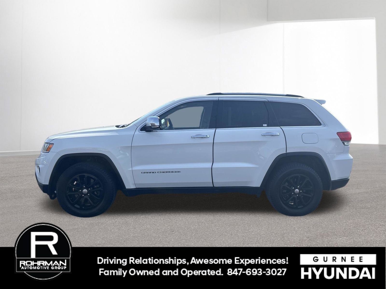 Used 2015 Jeep Grand Cherokee Limited w/ Trailer Tow Group IV image 6