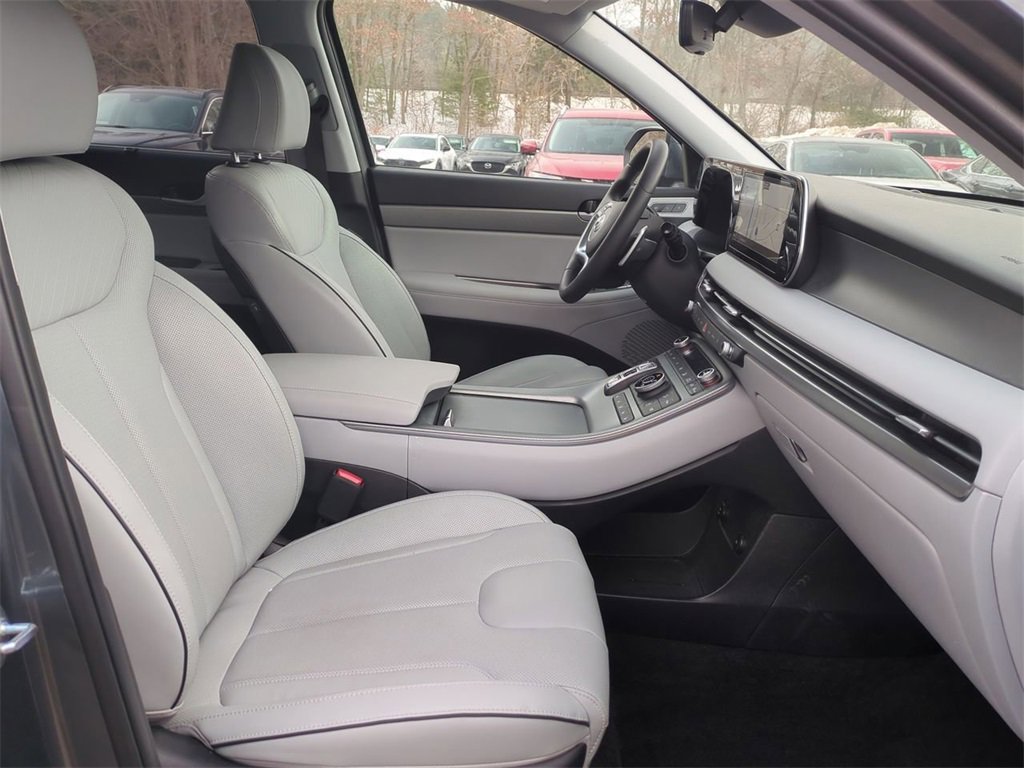 Used 2023 Hyundai Palisade SEL w/ Premium Package image 29