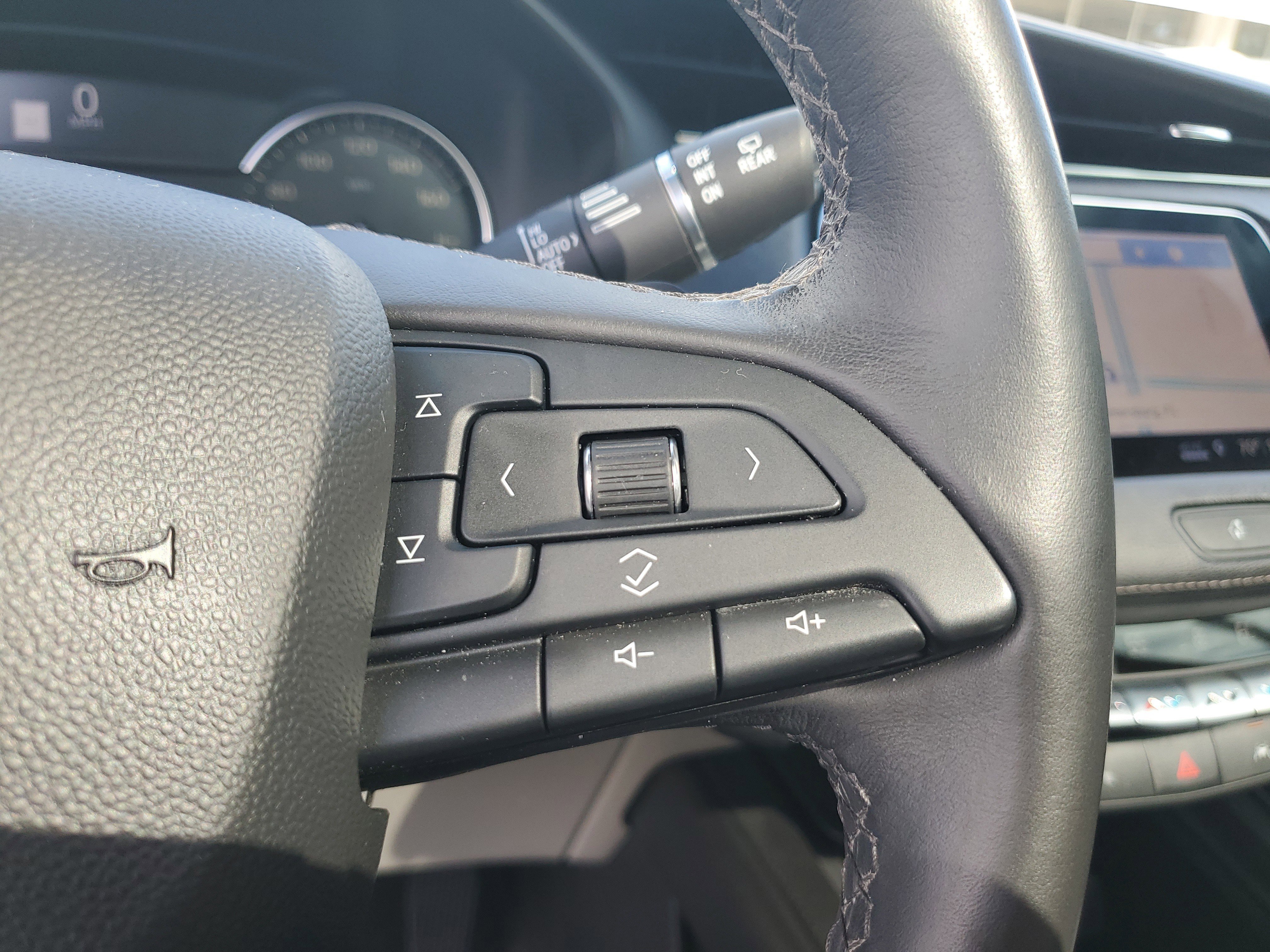 Used 2019 Cadillac XT4 Premium Luxury w/ Driver Awareness Package image 31