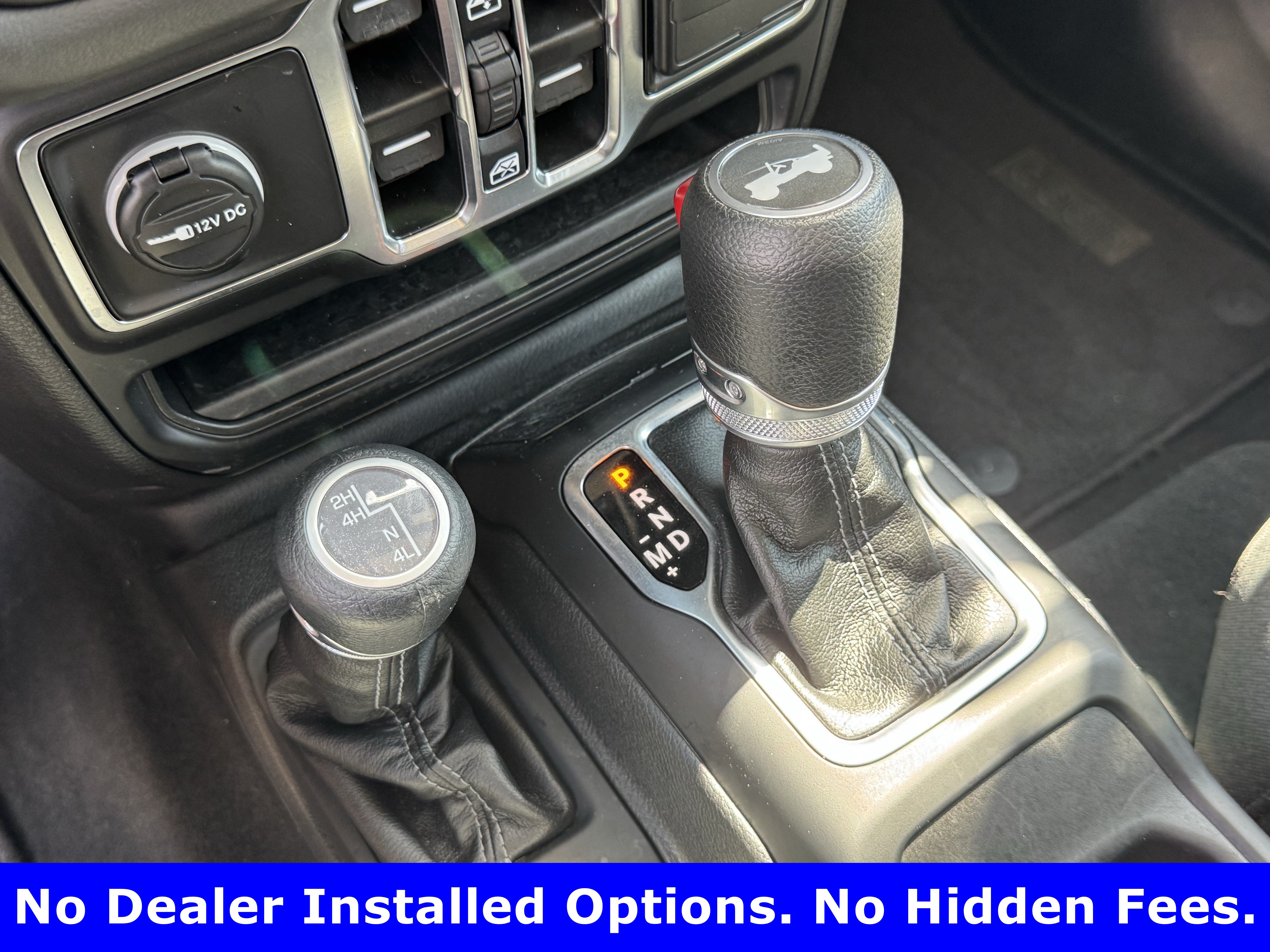 Used 2025 Jeep Wrangler Unlimited Sahara AWD/4WD image 20