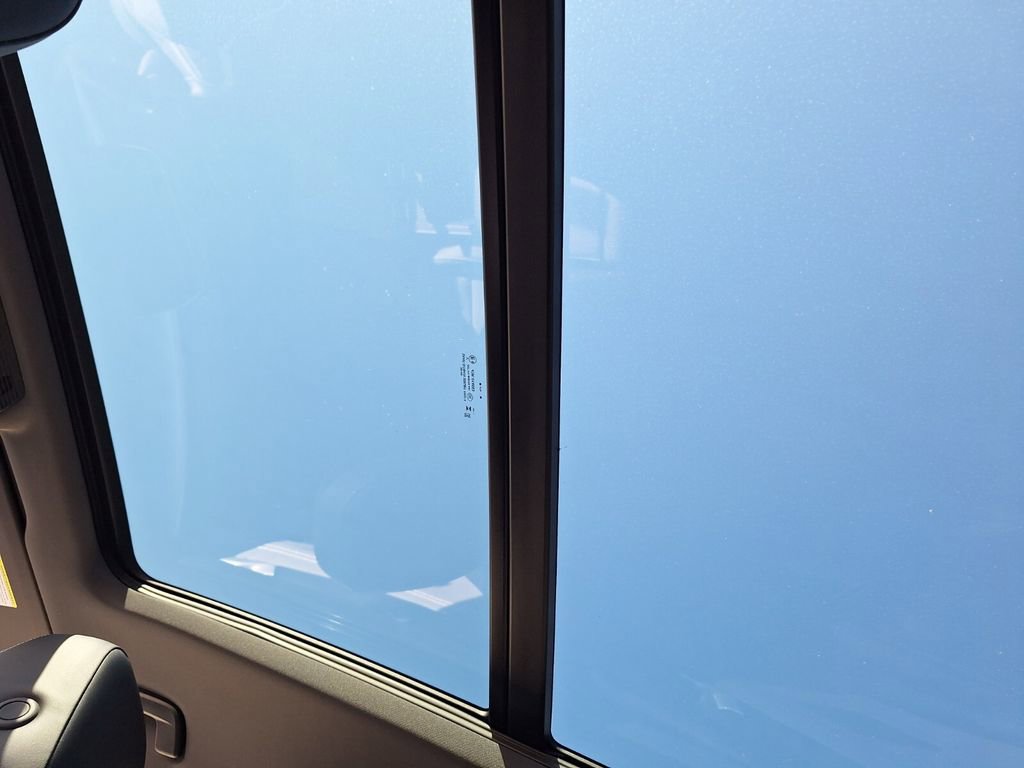 New 2026 Volkswagen Tiguan SE R-Line image 21