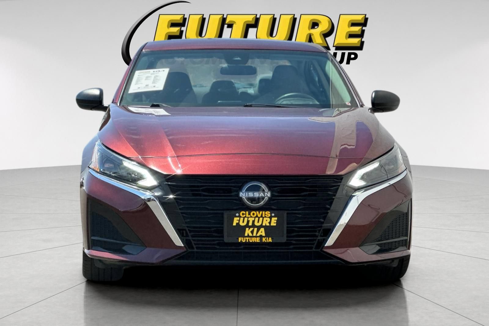 Used 2025 Nissan Altima 2.5 SV FWD image 9