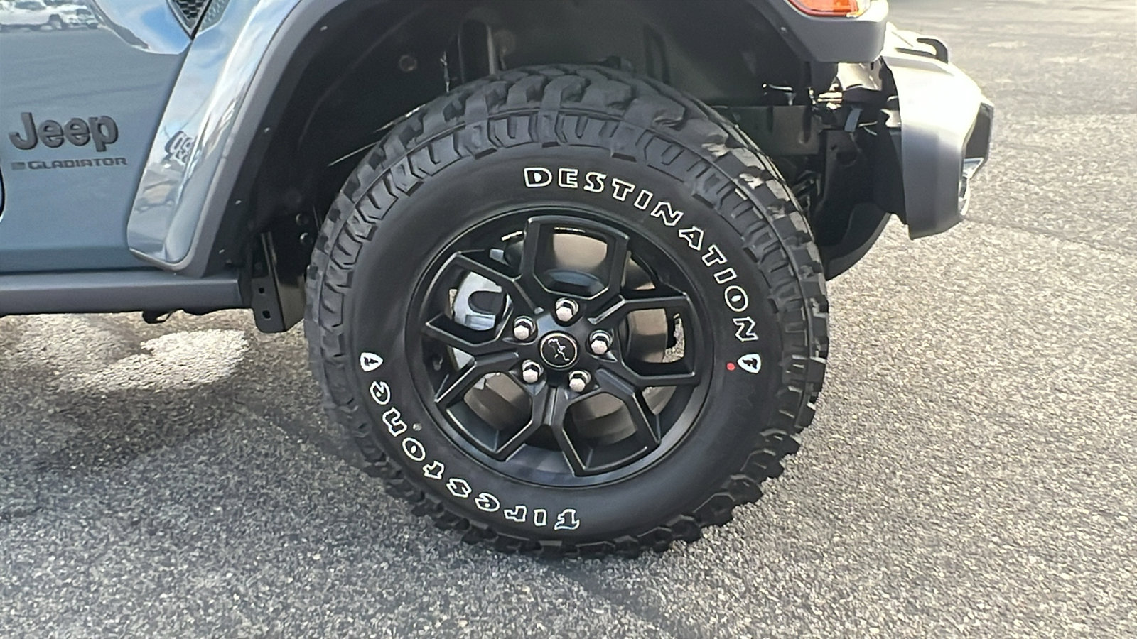 New 2025 Jeep Gladiator Willys image 10