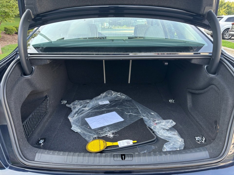 Certified 2025 Audi A6 Premium Plus image 15