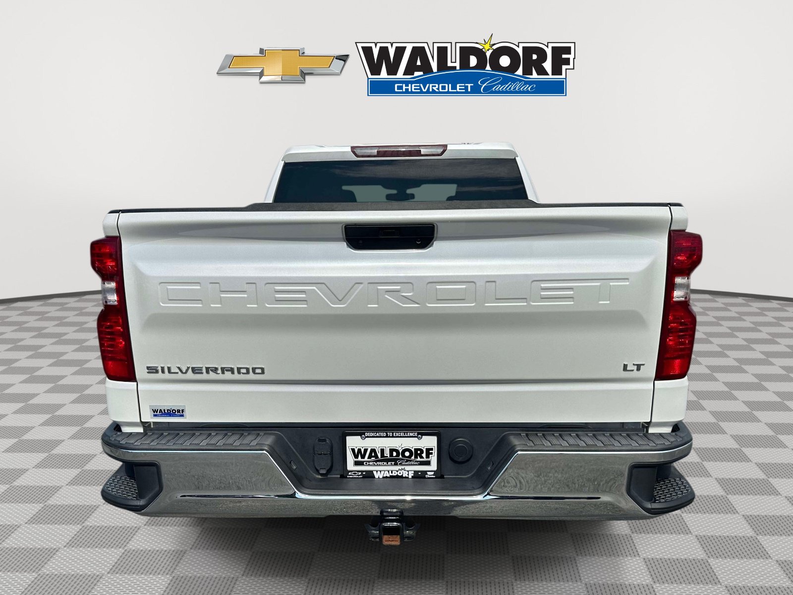 Used 2022 Chevrolet Silverado 1500 LT AWD/4WD image 5
