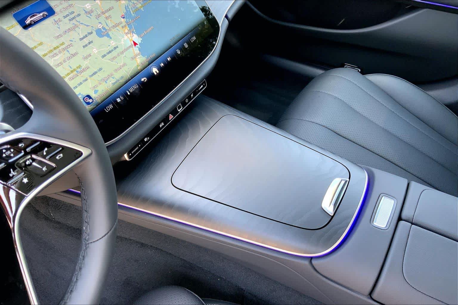 New 2027 Mercedes-Benz E 350 4MATIC Sedan image 7