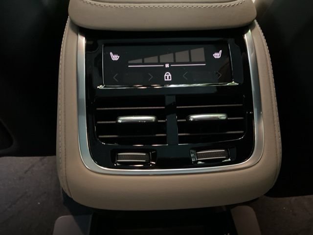 New 2026 Volvo XC90 B6 Ultra AWD/4WD image 14