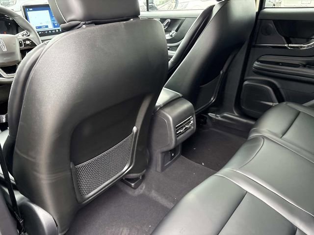New 2026 Lincoln Corsair Premiere image 17