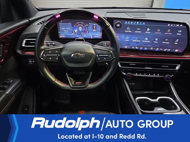 Used 2025 Chevrolet Traverse RS FWD image 14